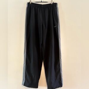 Nike Men's Black Joggers with Gray Stripes Large